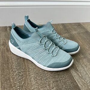 Skechers Women's Light Blue Sneakers 7.5
